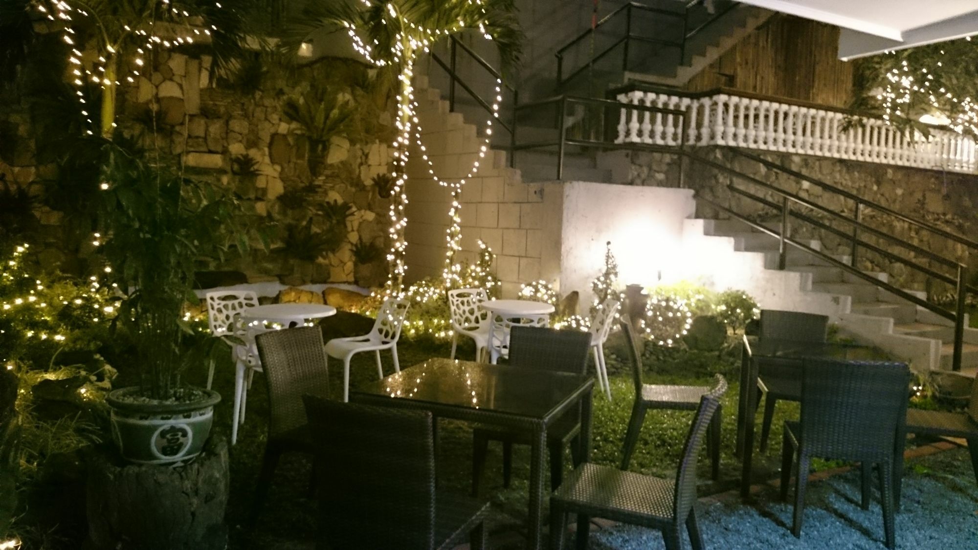 טגאיטאי Chateau Beatrice מראה חיצוני תמונה